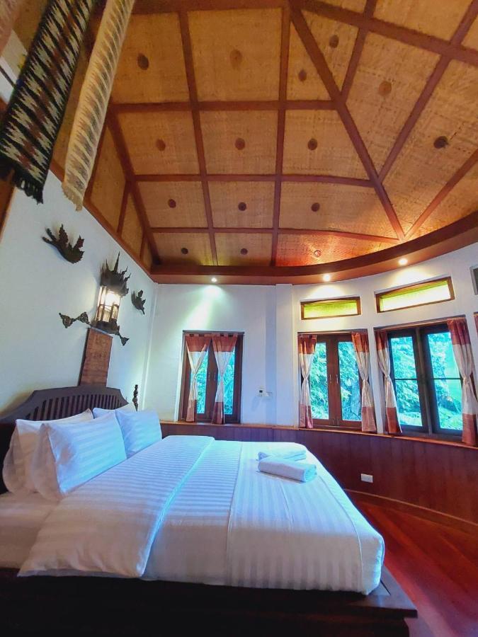 Готель Avara Signature House Чіангмай Екстер'єр фото